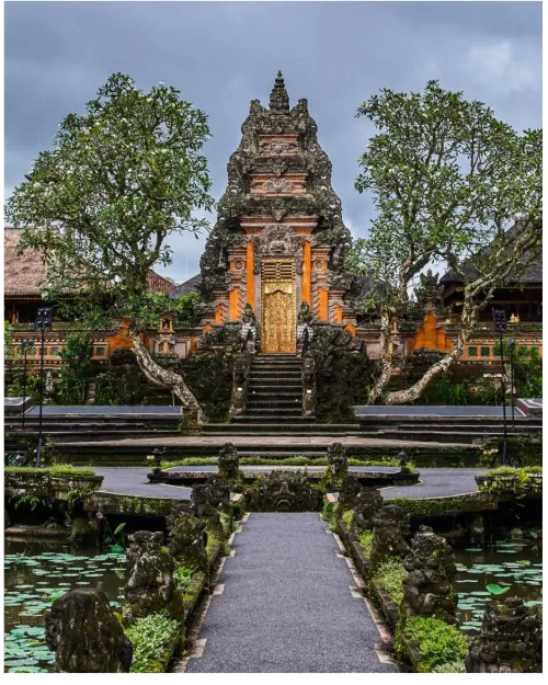 ubud palace